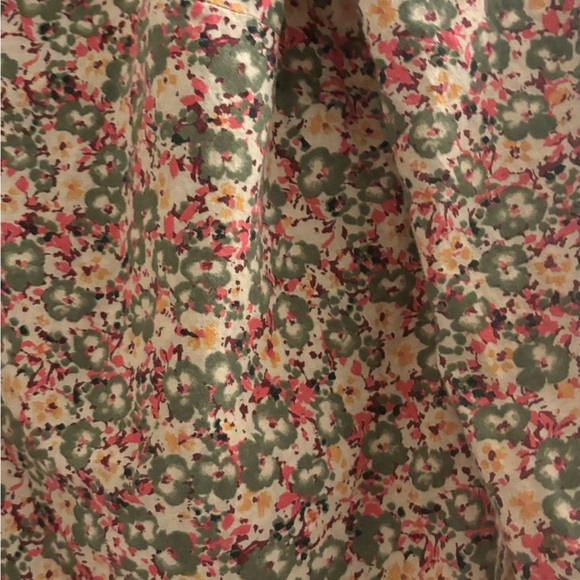 RELAXED FIT J.CREW BUTTON DOWN - Picture 4 of 4